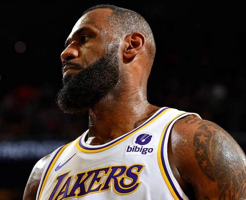 詹卢卡-曼奇尼：意大利渴望参加世界杯，每个人都会全力以赴（詹卢卡-曼奇尼：意大利盼征战世界杯，全队会拼尽全力）