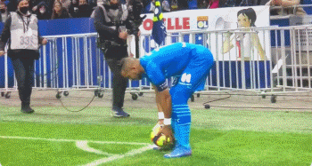 阿斯：小蜘蛛因伤缺席了马竞昨天的训练，奥布拉克出战存疑（阿斯：小蜘蛛伤缺席马竞昨训，奥布拉克能否登场成疑）