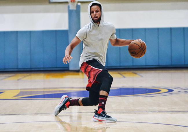 女子篮球联赛赛季精彩进球回顾（女篮联赛本赛季高光进球集锦）