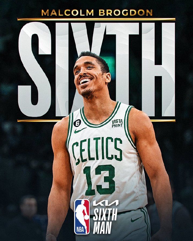 意媒：为避免球迷干扰，斯帕莱蒂决定尤文不在那不勒斯过夜（意媒称斯帕莱蒂为规避球迷打扰，决定尤文不在那不勒斯留宿）