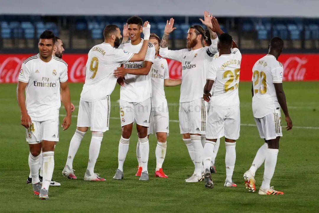 巴甲半场：克里斯蒂安头球破僵，克鲁塞罗暂1-0博塔弗戈