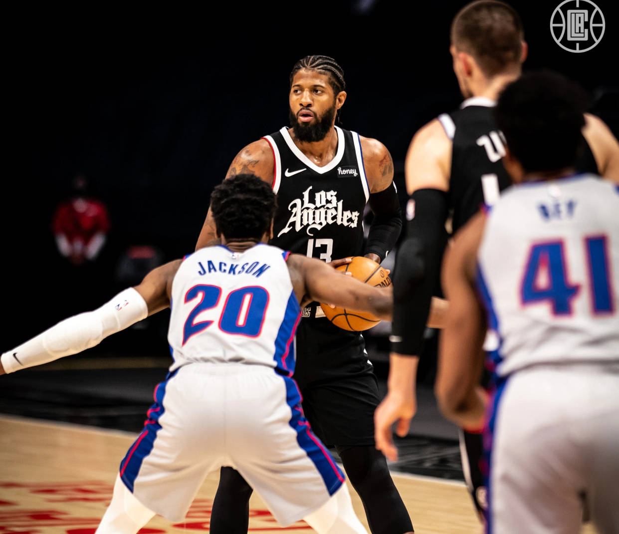 布冯：挪威是顶级强队，他们会在世界杯上大有作为（布冯盛赞挪威：顶级强队，世界杯有望大放异彩）