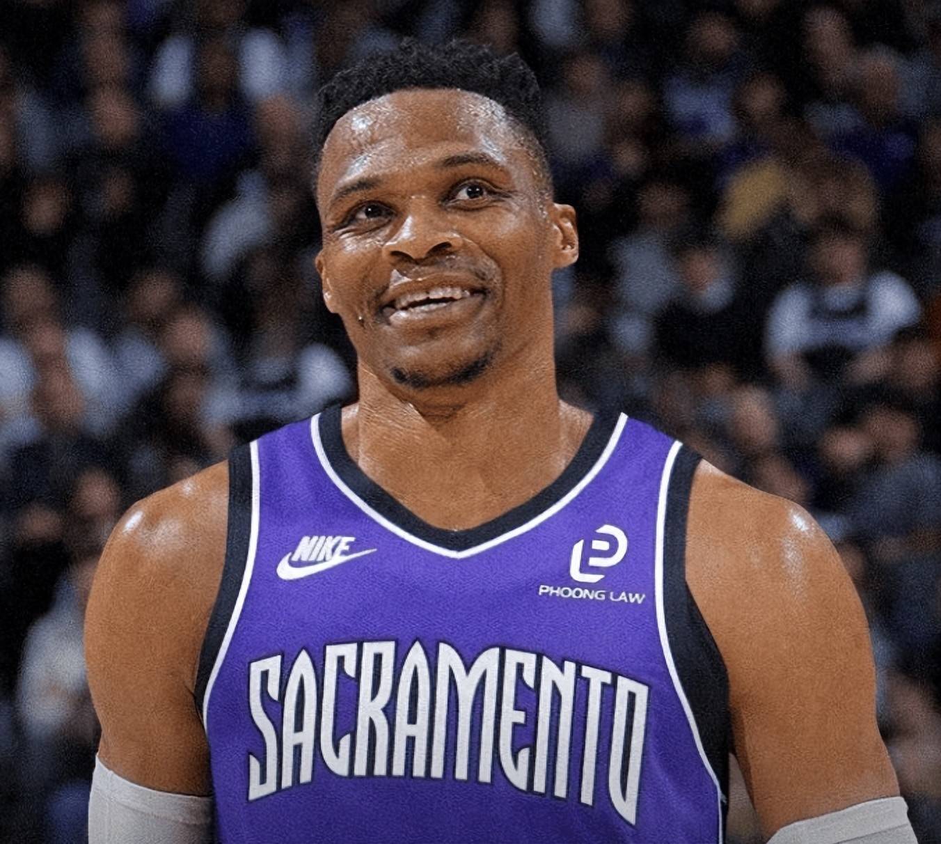 哈兰德速度冲垮整条防线（哈兰德飞速撕裂整条防线）