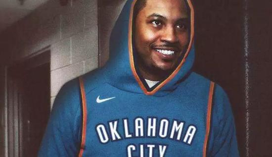 小法：不认为差距有那么大，有国米那种前锋你总会更接近胜利（小法：差距没那么夸张，若拥有国米那样的前锋，胜利会更近）