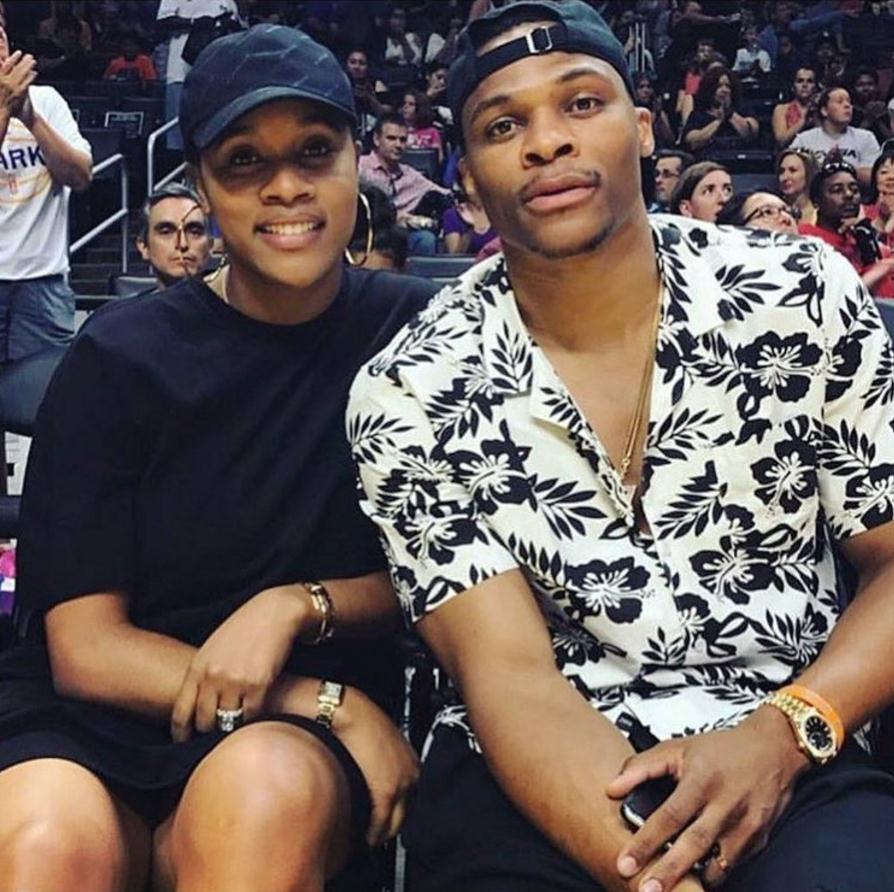 欧冠：巴黎2-1战胜曼联（欧冠战报：巴黎2比1力克曼联）