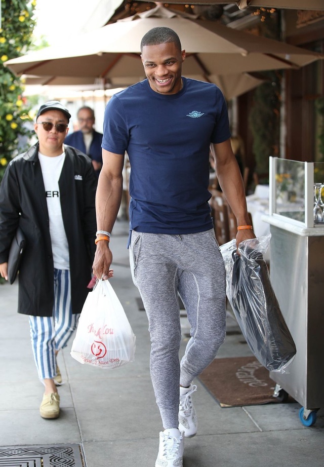 魔笛：没有穆帅我不会去皇马；刚到时C罗对我说“终于来了”（莫德里奇自述加盟皇马内情：若非穆里尼奥难成行，初到时C罗迎面一句“终于来了”）