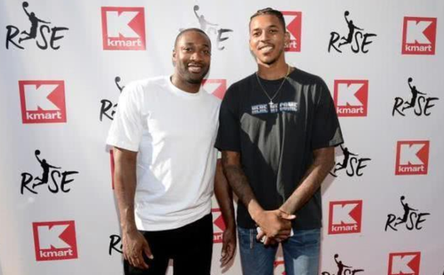 不可触碰的美，若昂-内维斯女友马达莱娜晒暗黑风妆造（冷艳不可近：若昂-内维斯女友马达莱娜晒暗黑系妆容）