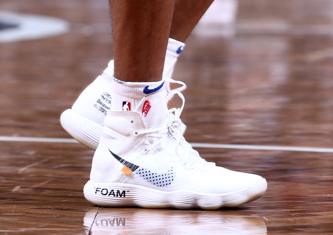 皇马vs塞尔塔：姆巴佩搭档维尼修斯，贝林厄姆、居莱尔出战（皇马迎战塞尔塔：姆巴佩联手维尼修斯，贝林厄姆与居莱尔同场亮相）