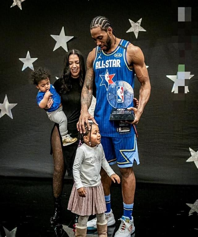 德尚：世界杯三场小组赛都是下午进行，必须提前适应高温（德尚：世界杯小组赛三战皆为下午开球，必须提前适应高温）